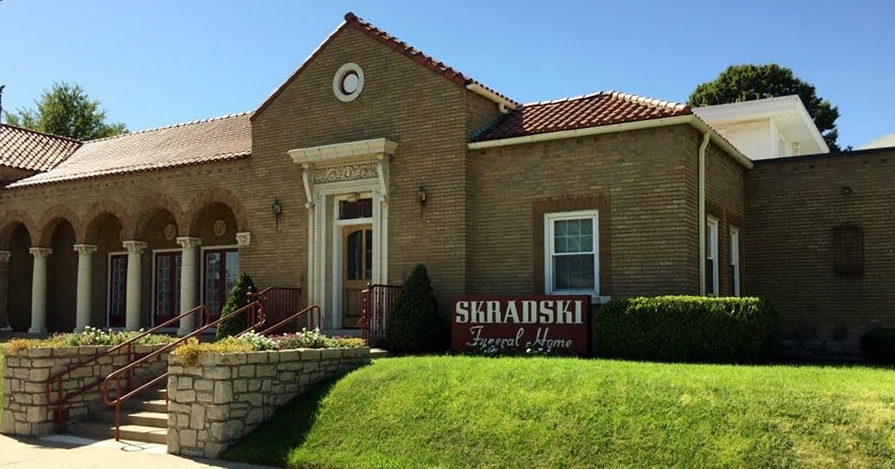 Skradski Funeral Home | Kansas City, KS