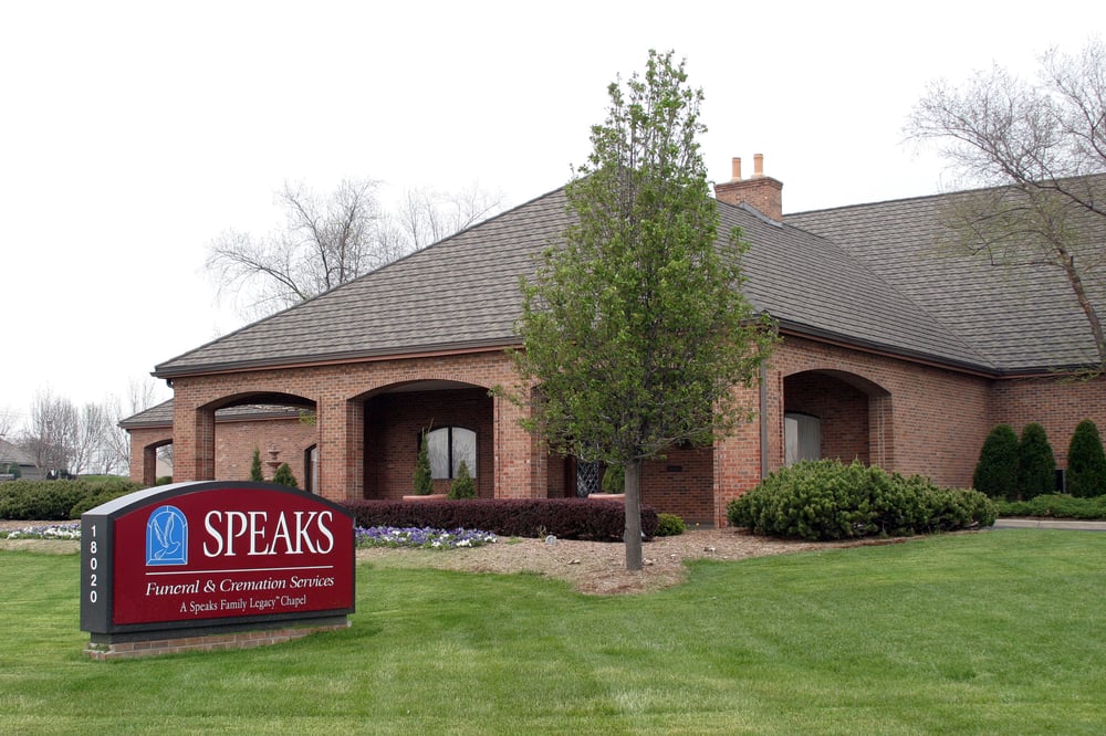 Speaks Suburban Chapel | Independence, MO